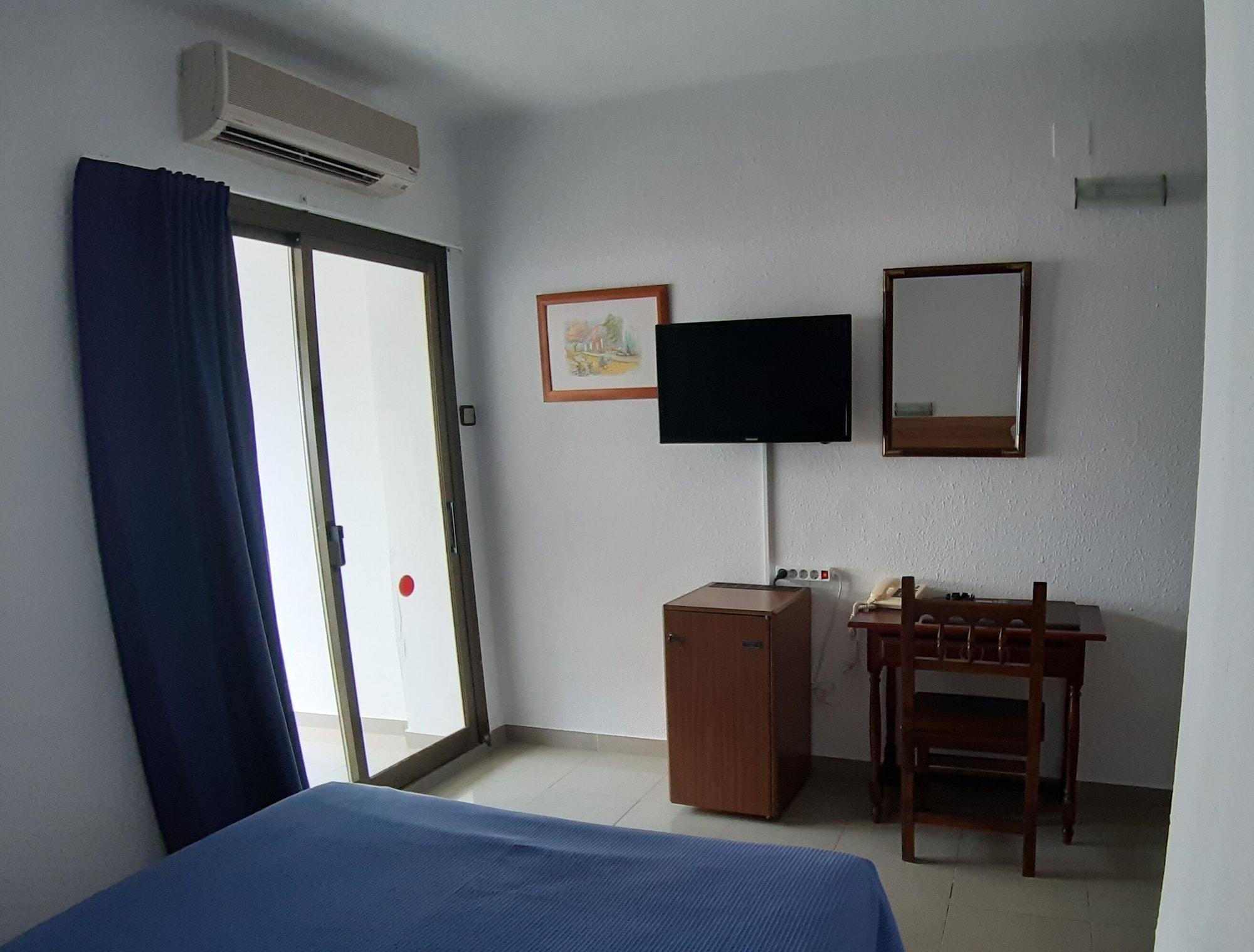 Medplaya Hotel Vistamar Costa Dorada โอสปิตาเล็ต เด ลินฟันต์ ภายนอก รูปภาพ